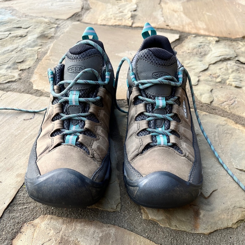 Women’s KEEN Targhee III Waterproof Hiking Shoes, Like New!